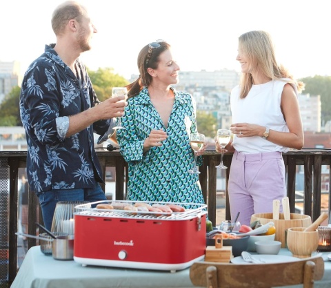 Grill węglowy BARBECOOK 38,5X28,5cm stołowy 6 osób