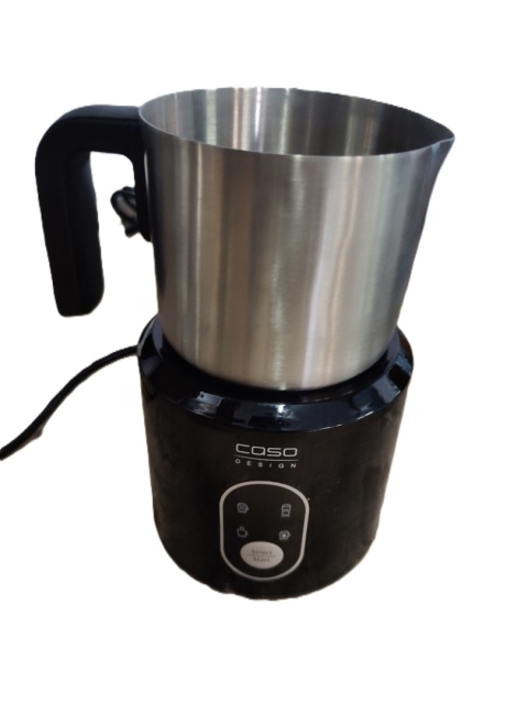 Spieniacz do mleka na ciepło i na zimno- CASO Crema & Choco Black